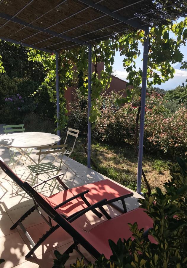 Maisonnette El Puy Молич Экстерьер фото